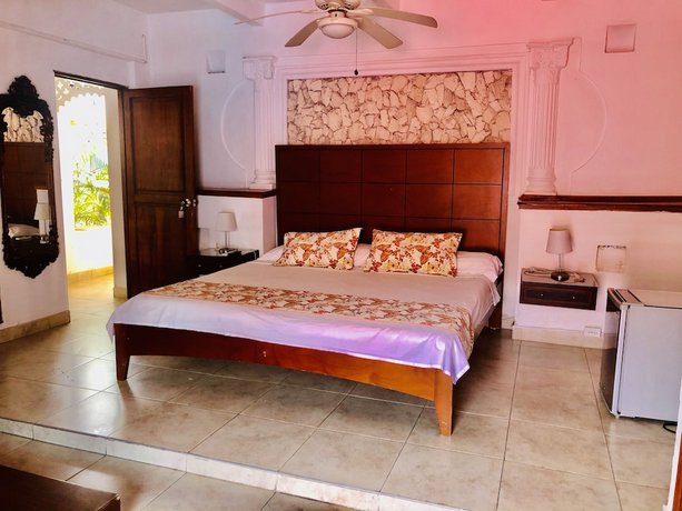 Jadi Hotel Los Puntales