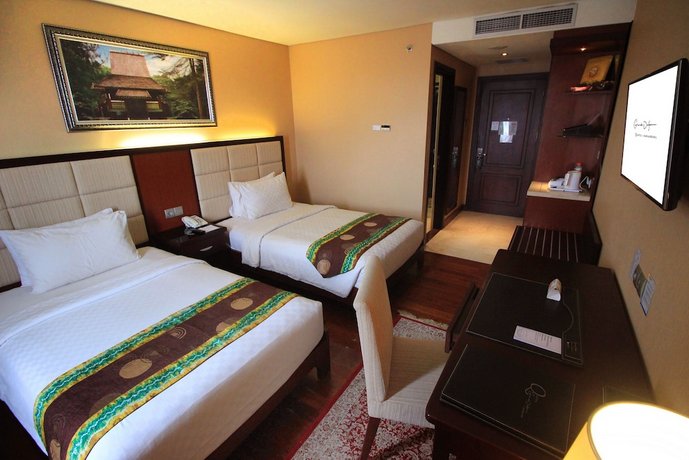Grand Dafam Q Hotel Banjarbaru DHM Syariah
