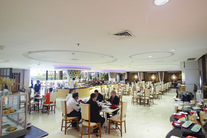 Grand Dafam Q Hotel Banjarbaru DHM Syariah