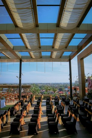 Grand Dafam Q Hotel Banjarbaru DHM Syariah