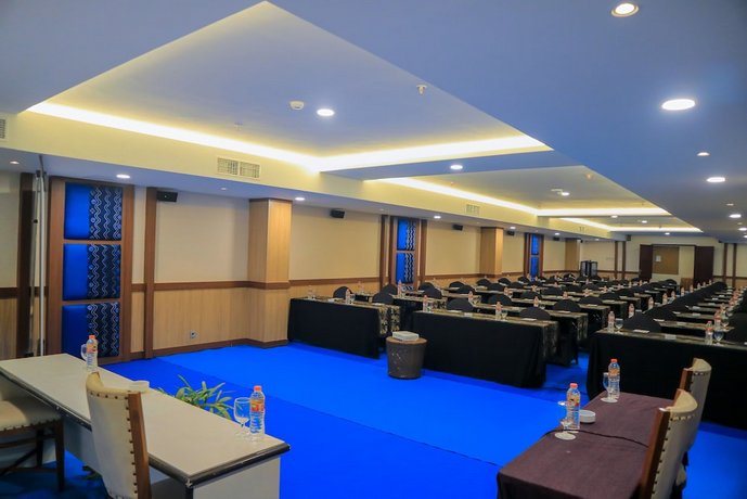 Grand Dafam Q Hotel Banjarbaru DHM Syariah