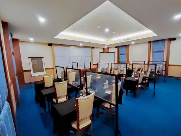 Grand Dafam Q Hotel Banjarbaru DHM Syariah