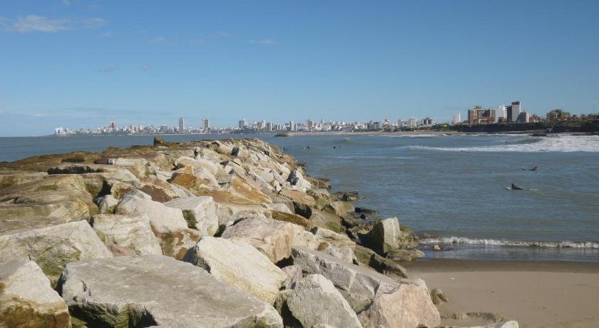 1-1/2 AMB c/BALCON SOLEADO en EDIFICIO FRENTE AL MAR Mar del Plata