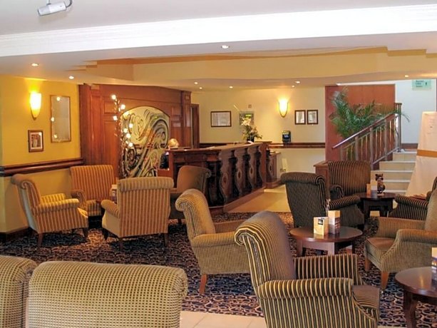 Court Yard Hotel