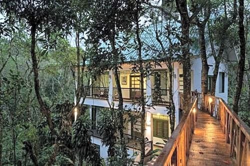 Aanavilasam Luxury Plantation House Kumily