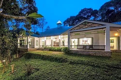 Aanavilasam Luxury Plantation House Kumily