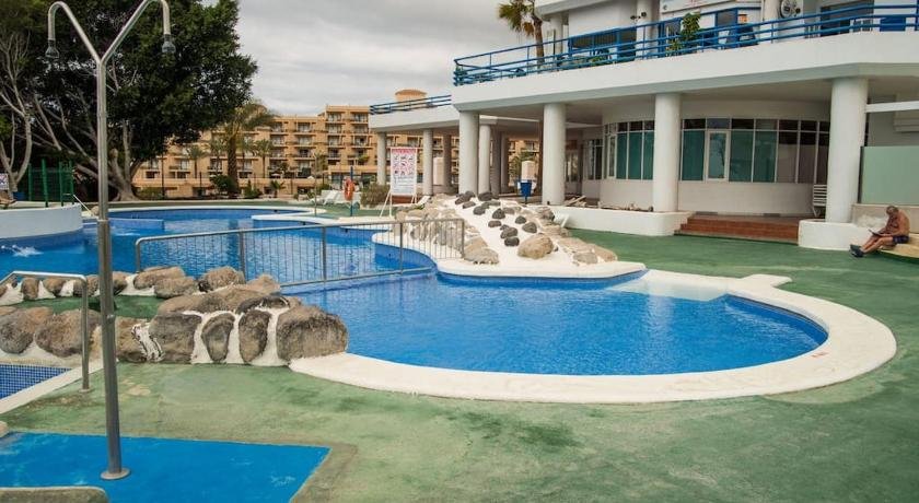 First line apartment in Playa Paraiso PP/70