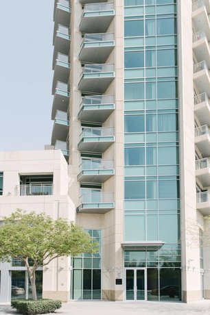 Boutique Living - Burj Views Downtown Dubai