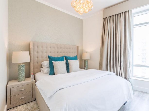 Boutique Living - Burj Views Downtown Dubai