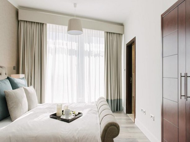 Boutique Living - Burj Views Downtown Dubai