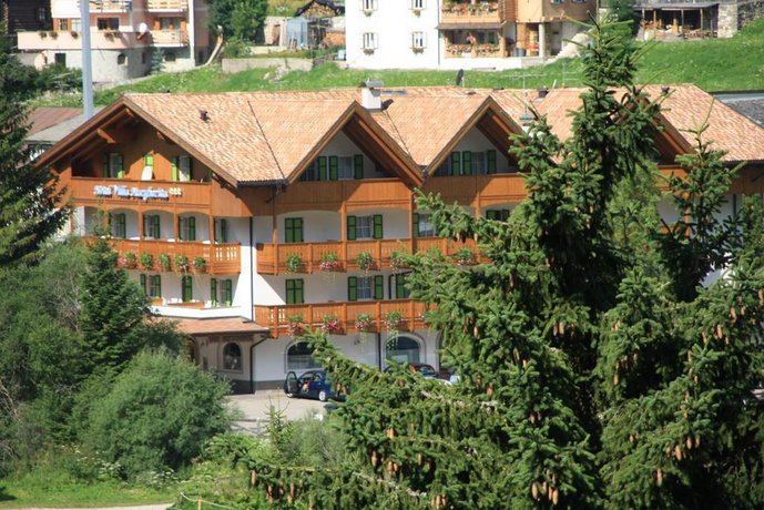 Hotel Villa Margherita Pozza di Fassa