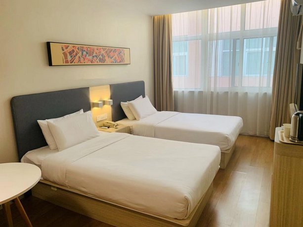 Hanting Hotel Shanghai Baogang Yueluo Freeway