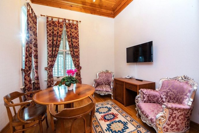Mom Hotel Istanbul