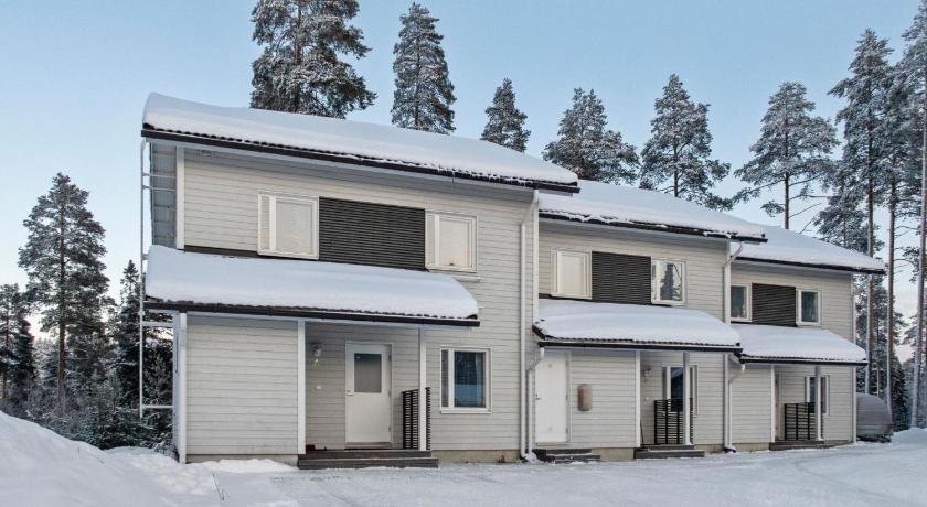 Holiday Home Vuokatinlampi 7 a 2 ski passes incl in
