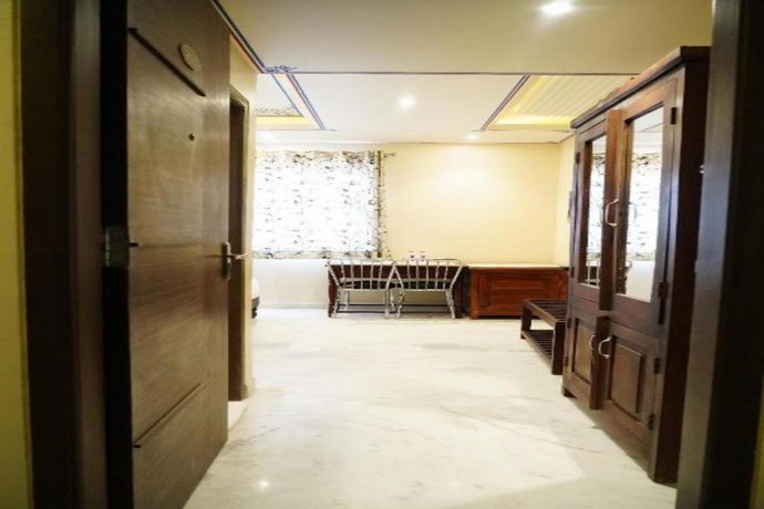 The Bayan Elegance