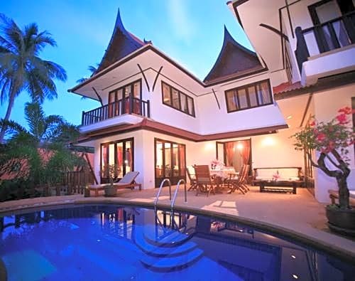 Paradise Island Estate