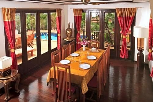 Paradise Island Estate
