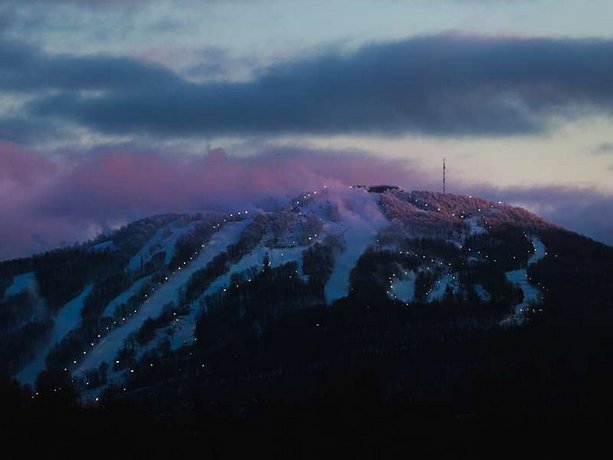 Hotel Chateau Bromont