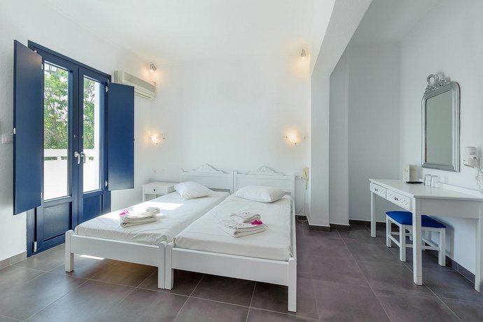Rivari Santorini Hotel