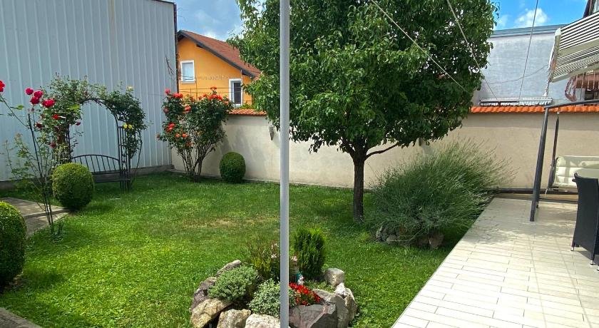 Apartman Sweet Garden K&A