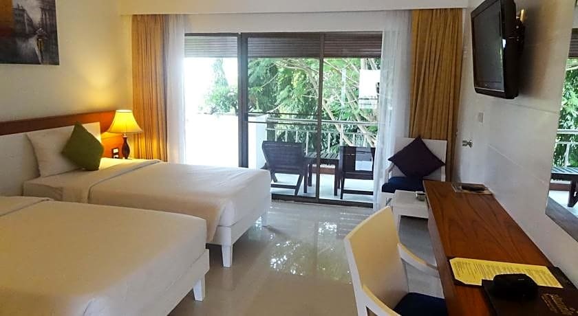 Pinnacle Grand Jomtien Resort and Beach Club