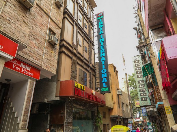 Hotel Amar International