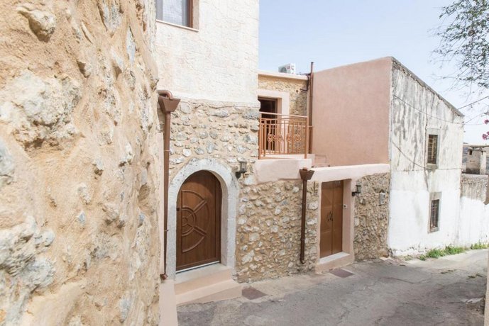 Nivritos Traditional Homes