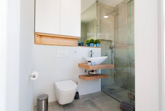 Fascinating 2 bedroom apartment with river view