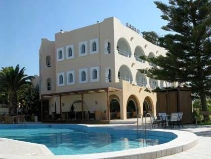 Karteros Hotel