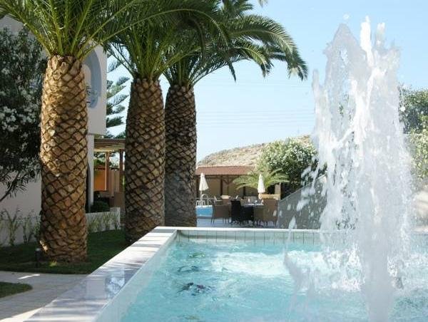Karteros Hotel