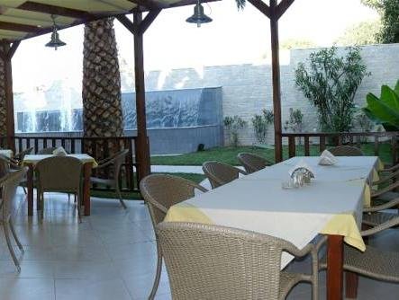 Karteros Hotel
