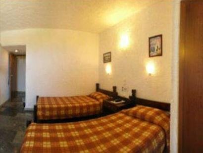 Karteros Hotel