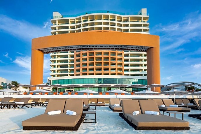Beach Palace-All Inclusive