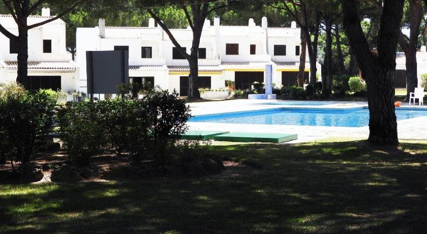 Vilamouratenis 'white' By Sapvillas