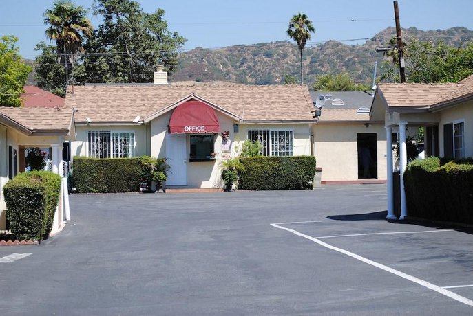 Rose Bowl Motel
