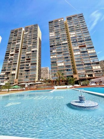 Los Gemelos 2- Aloturin Benidorm