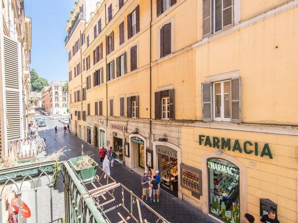 RSH Spanish Steps Luxury Apartments