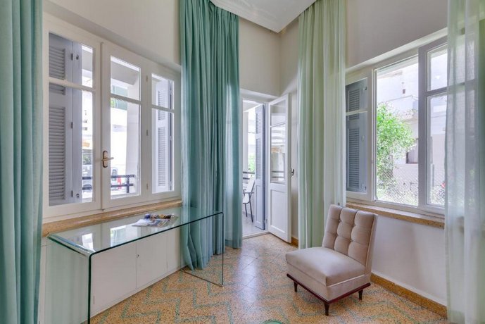 Samuel Apartment 40 meters from the beach