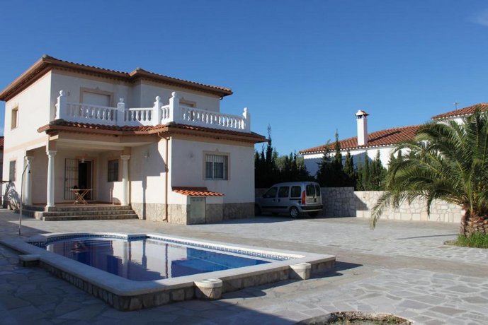 Villa Alfonso