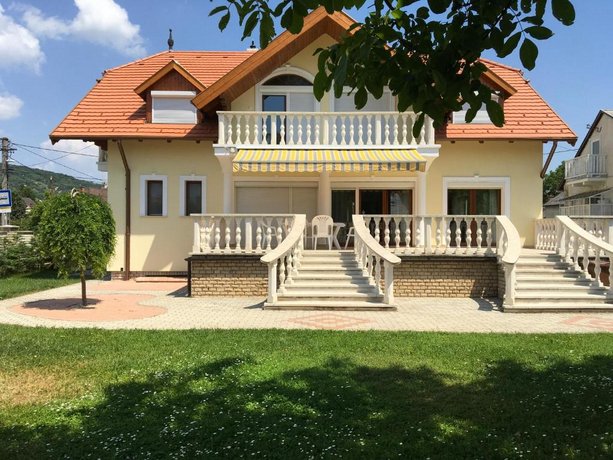 Csok Apartmanhaz