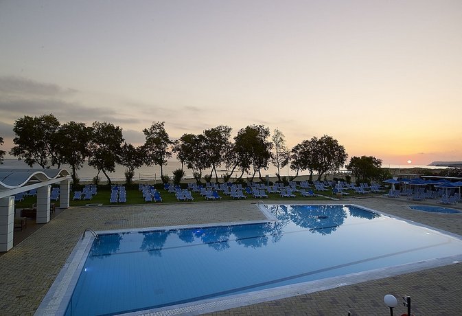 Malia Bay Beach Hotel & Bungalows