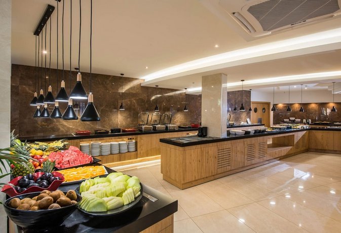 Malia Bay Beach Hotel & Bungalows