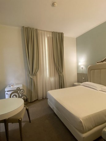 iH Hotels Bari Oriente