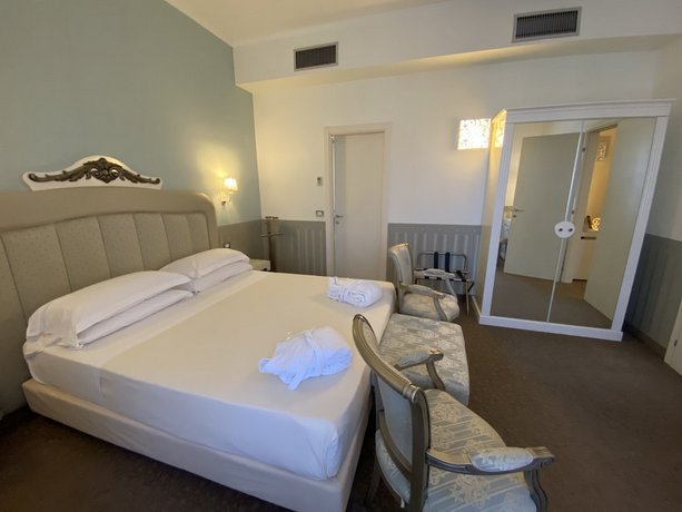 iH Hotels Bari Oriente