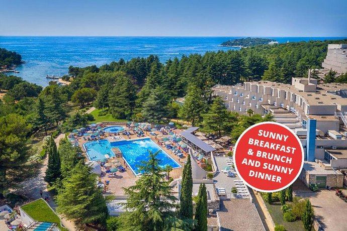 Valamar Crystal Hotel