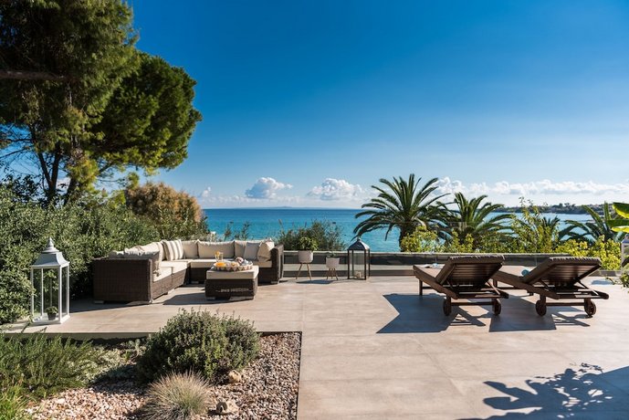 Calypso Villas