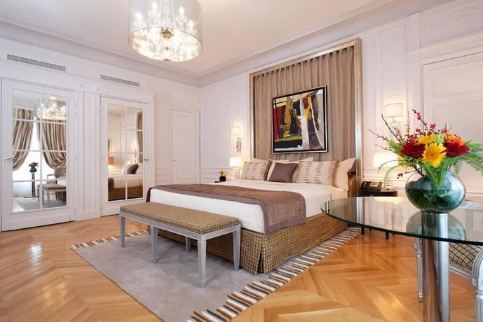Majestic Apartments Champs Elysees