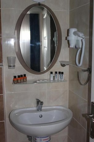 Reydel Hotel