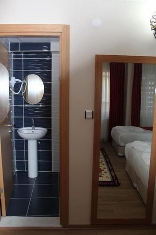Reydel Hotel