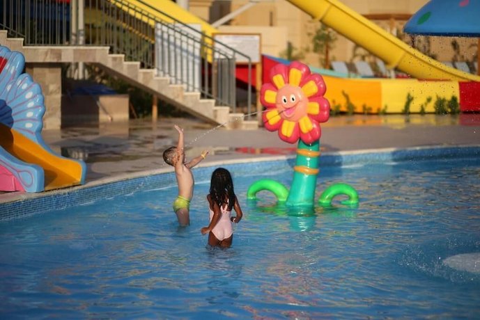 Shams Safaga Resort